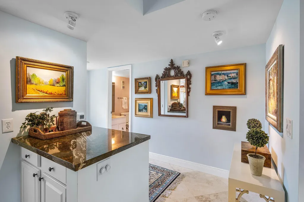 4233 A Quail Ridge Drive N Boynton Beach FL 33436