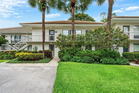 4233 A Quail Ridge Drive N Boynton Beach FL 33436