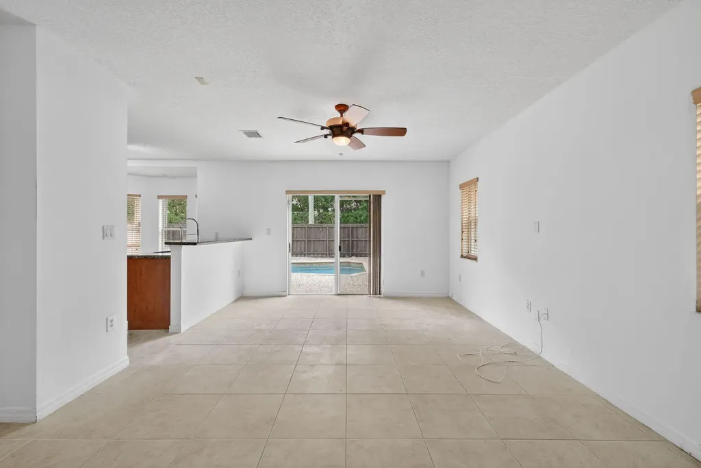 1975 NE 36th Avenue Homestead FL 33033