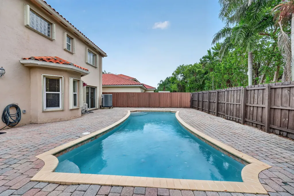 1975 NE 36th Avenue Homestead FL 33033