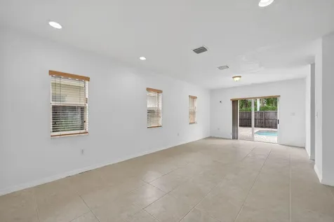 1975 NE 36th Avenue Homestead FL 33033