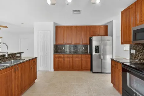 1975 NE 36th Avenue Homestead FL 33033