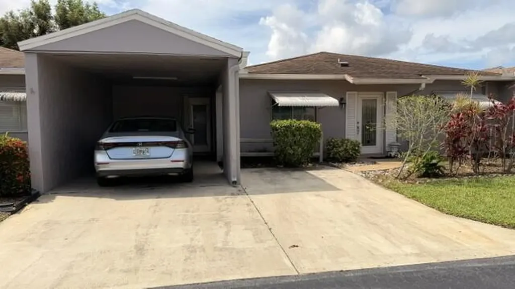 14760 Wildflower Lane Delray Beach FL 33446