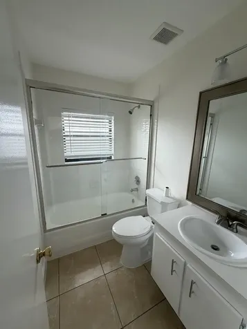 1823 Abbey Road West Palm Beach FL 33415