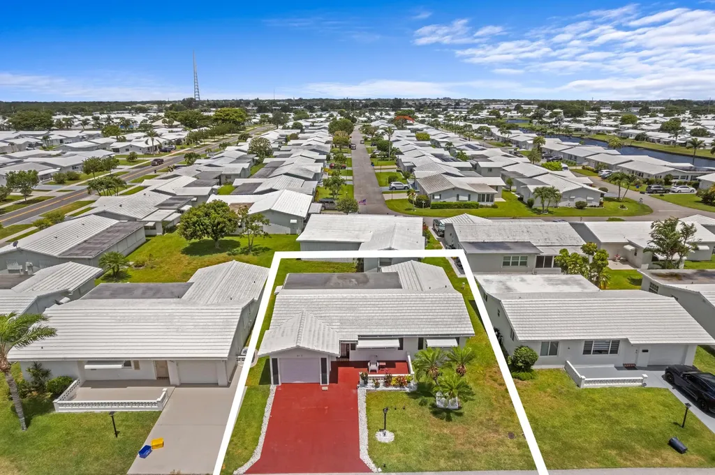 1701 SW 8th Avenue Boynton Beach FL 33426