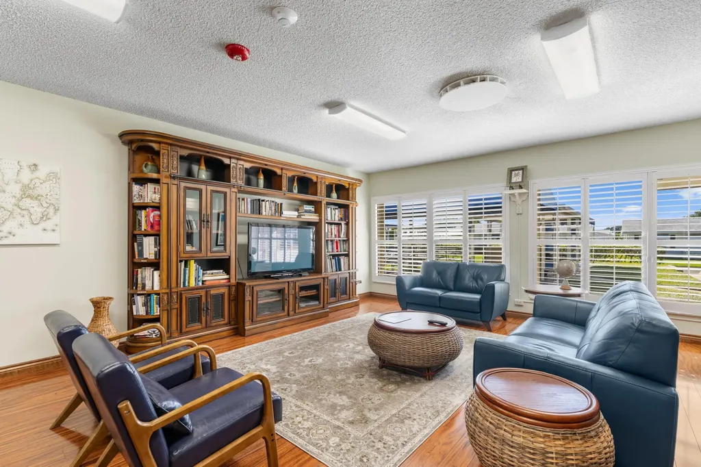 1701 SW 8th Avenue Boynton Beach FL 33426