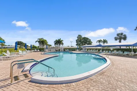 1701 SW 8th Avenue Boynton Beach FL 33426