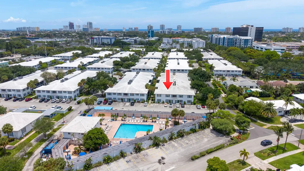 2171 NE 66th Street Fort Lauderdale FL 33308