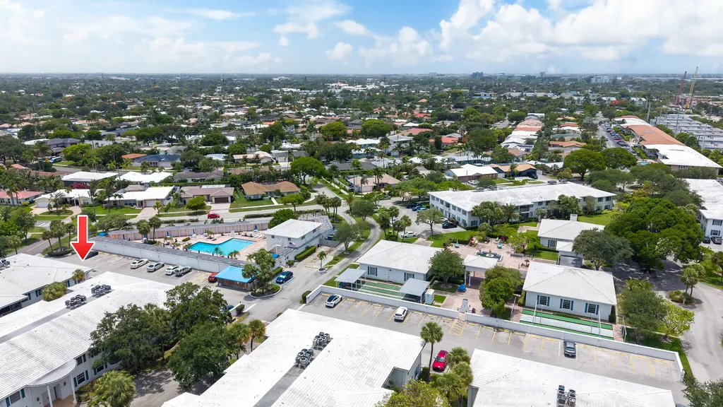 2171 NE 66th Street Fort Lauderdale FL 33308
