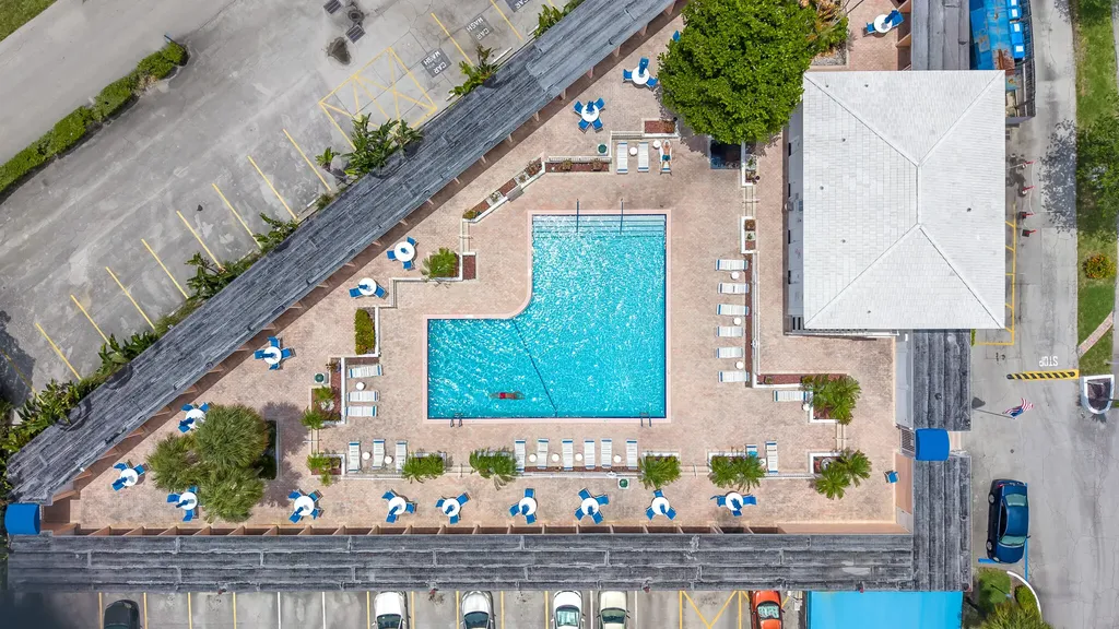 2171 NE 66th Street Fort Lauderdale FL 33308