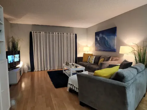 285 SE 10th Street Deerfield Beach FL 33441