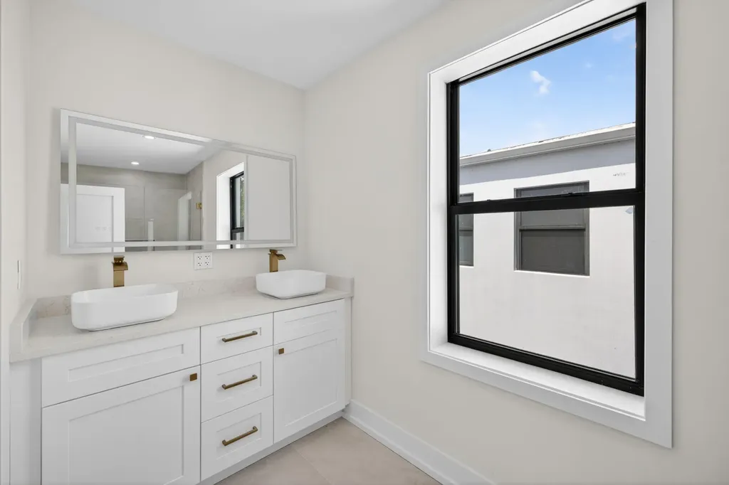 509 SW 11th Street Fort Lauderdale FL 33315