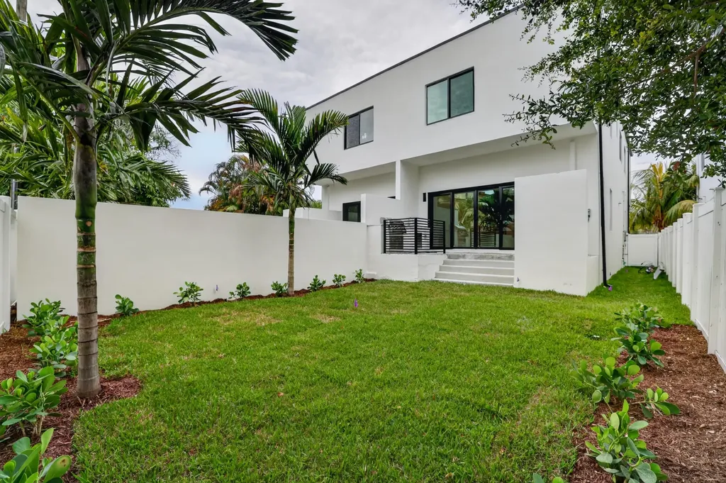 509 SW 11th Street Fort Lauderdale FL 33315