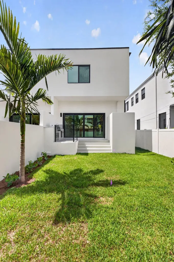 509 SW 11th Street Fort Lauderdale FL 33315