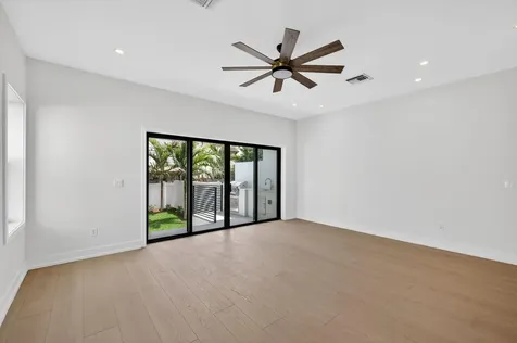509 SW 11th Street Fort Lauderdale FL 33315