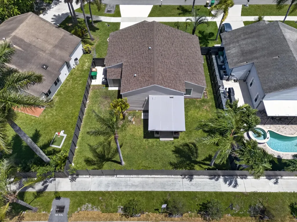13560 SW 9th Court Davie FL 33325