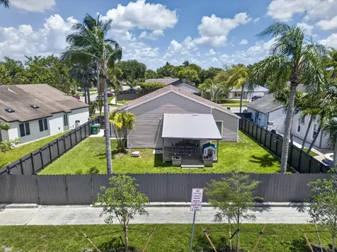 13560 SW 9th Court Davie FL 33325