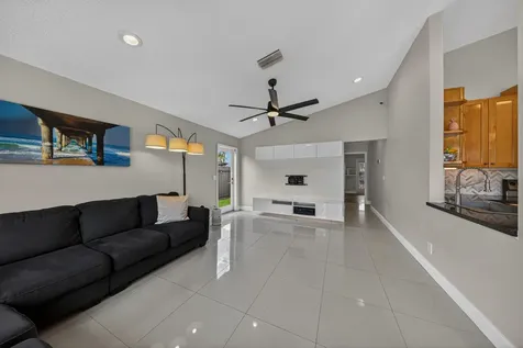 13560 SW 9th Court Davie FL 33325
