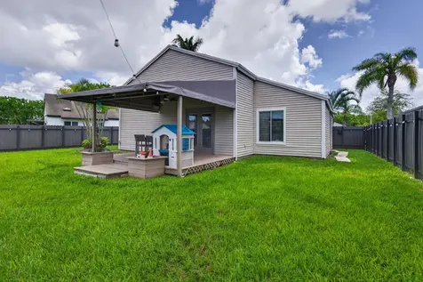13560 SW 9th Court Davie FL 33325