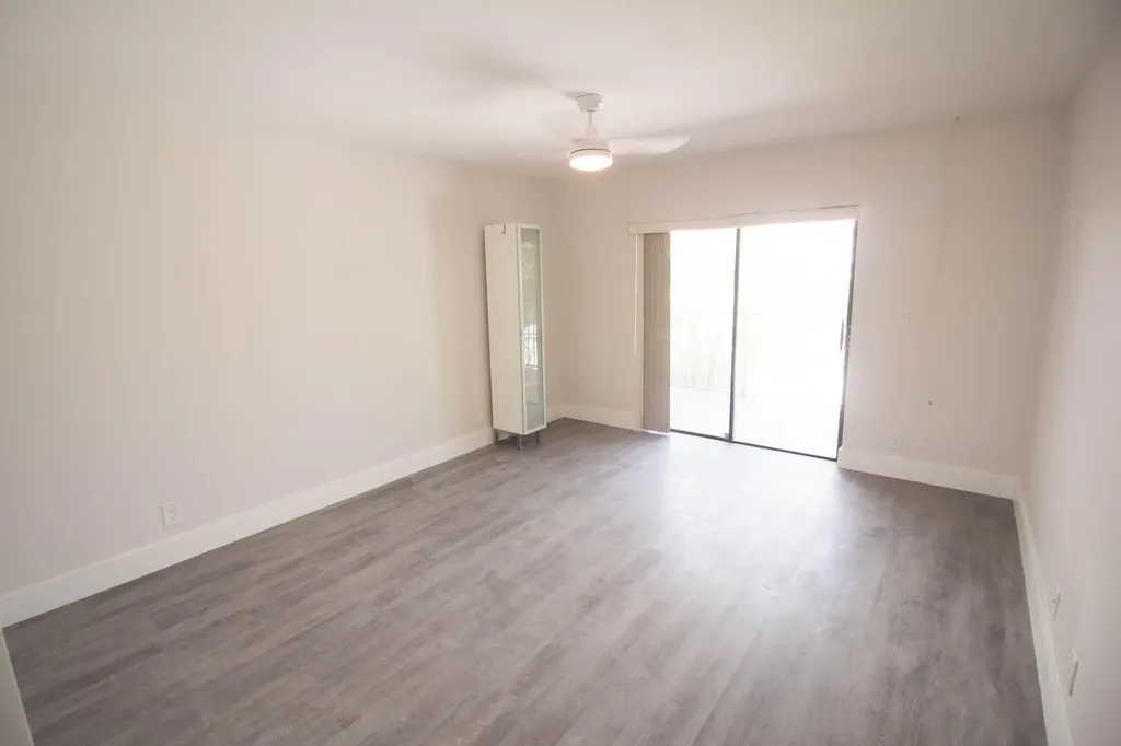 223 SE 11th Avenue Pompano Beach FL 33060