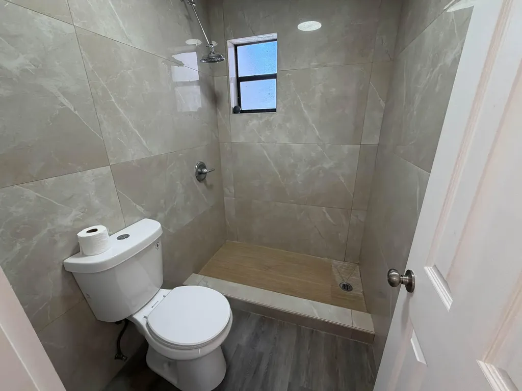 223 SE 11th Avenue Pompano Beach FL 33060