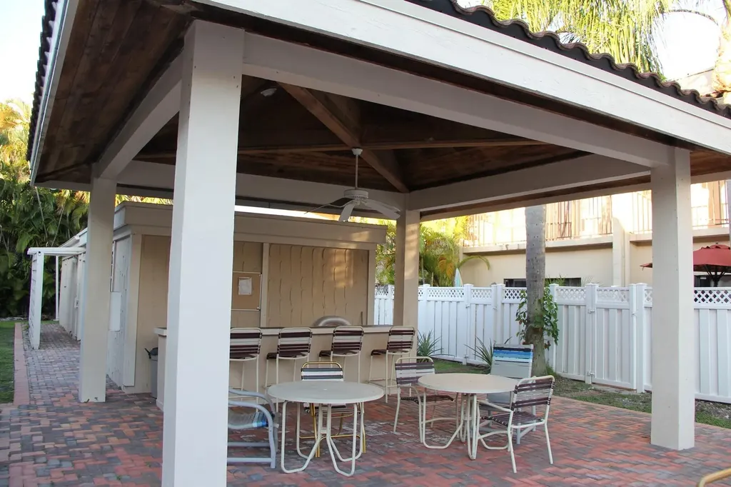 223 SE 11th Avenue Pompano Beach FL 33060