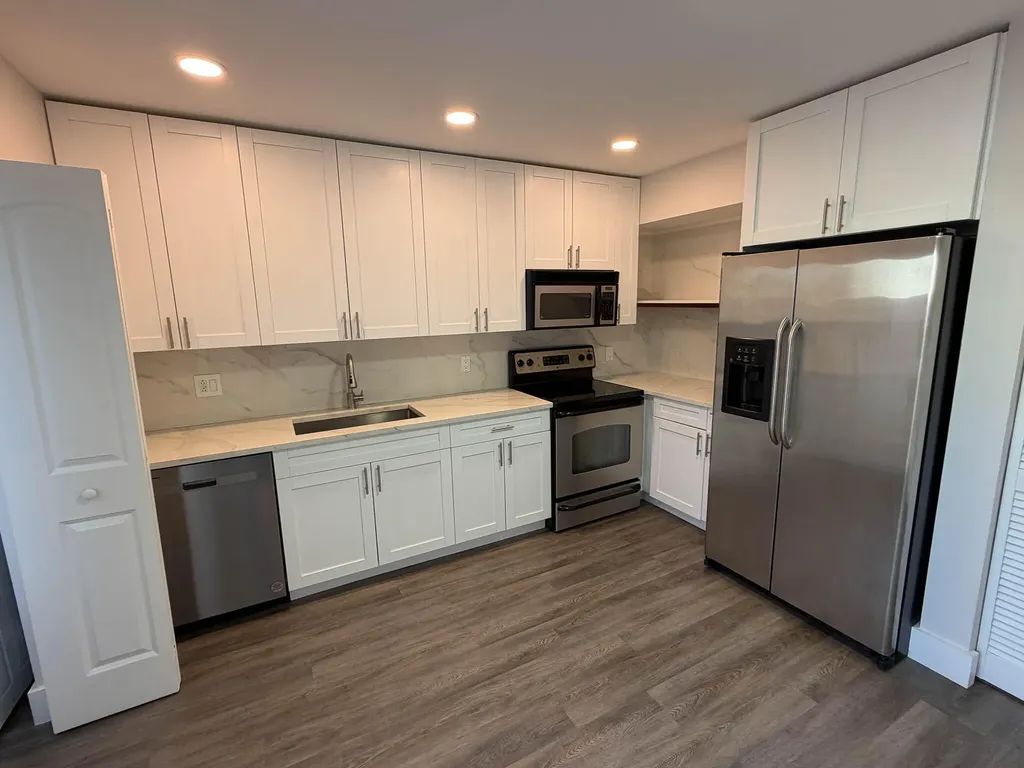 223 SE 11th Avenue Pompano Beach FL 33060