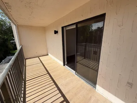 223 SE 11th Avenue Pompano Beach FL 33060