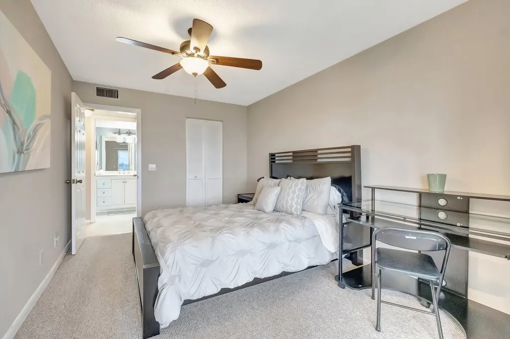 4049 Wolverton C Boca Raton FL 33434
