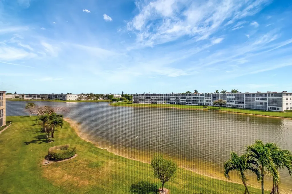 4049 Wolverton C Boca Raton FL 33434