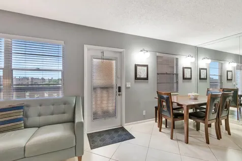 4049 Wolverton C Boca Raton FL 33434