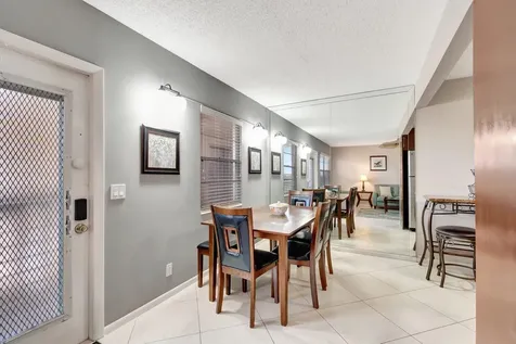 4049 Wolverton C Boca Raton FL 33434