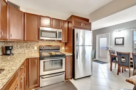 4049 Wolverton C Boca Raton FL 33434