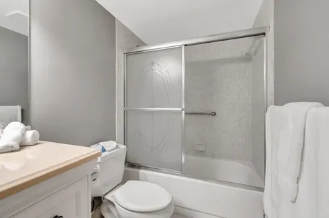 4049 Wolverton C Boca Raton FL 33434