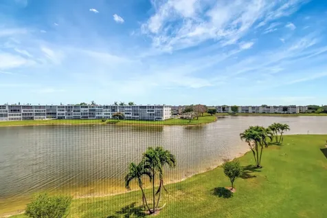 4049 Wolverton C Boca Raton FL 33434