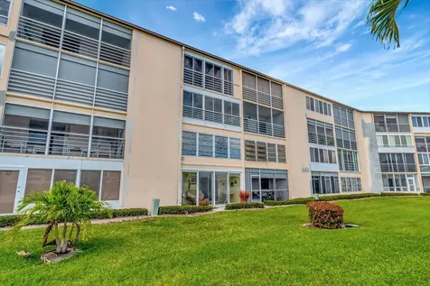 4049 Wolverton C Boca Raton FL 33434