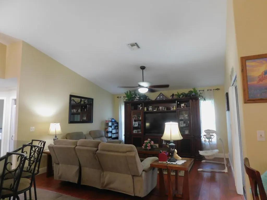 2409 SW Washington Street Port St Lucie FL 34953