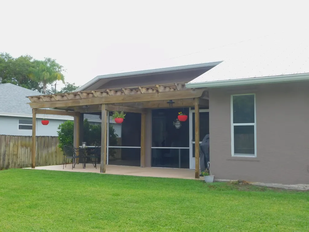 2409 SW Washington Street Port St Lucie FL 34953