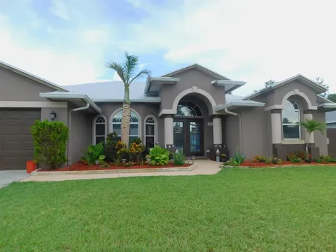 2409 SW Washington Street Port St Lucie FL 34953