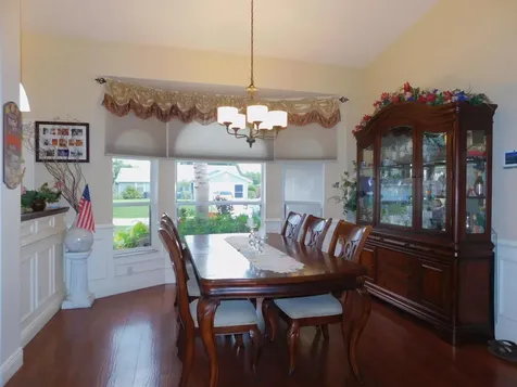 2409 SW Washington Street Port St Lucie FL 34953