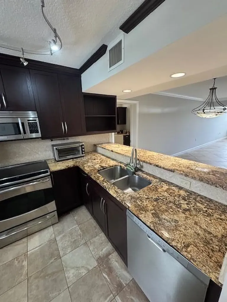 3540 Whitehall Drive West Palm Beach FL 33401