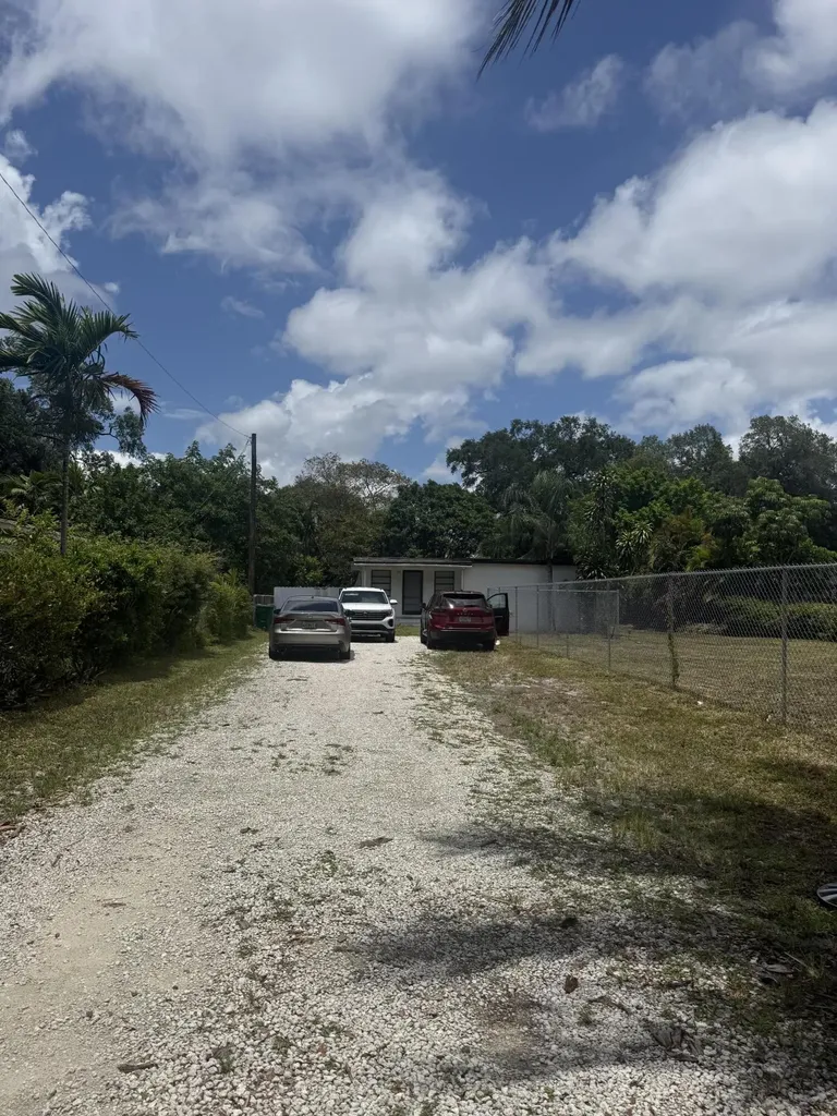 6315 SW 32nd Street Miramar FL 33023