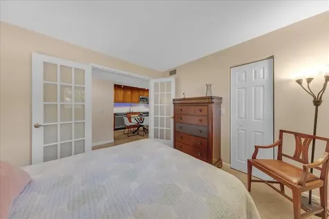2965 NE 8th Terrace Oakland Park FL 33334