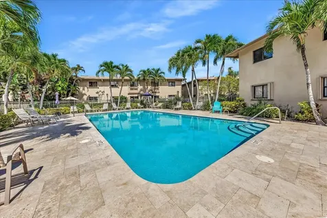 2965 NE 8th Terrace Oakland Park FL 33334