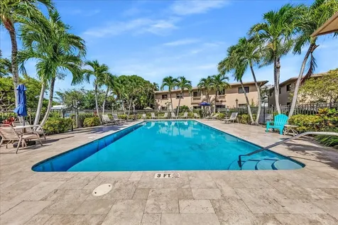 2965 NE 8th Terrace Oakland Park FL 33334