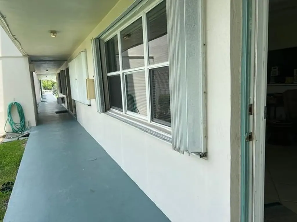 850 E Horizons E Boynton Beach FL 33435