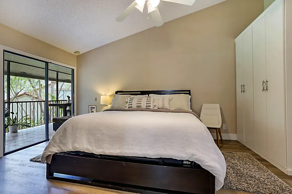 5590 Coach House Circle Boca Raton FL 33486