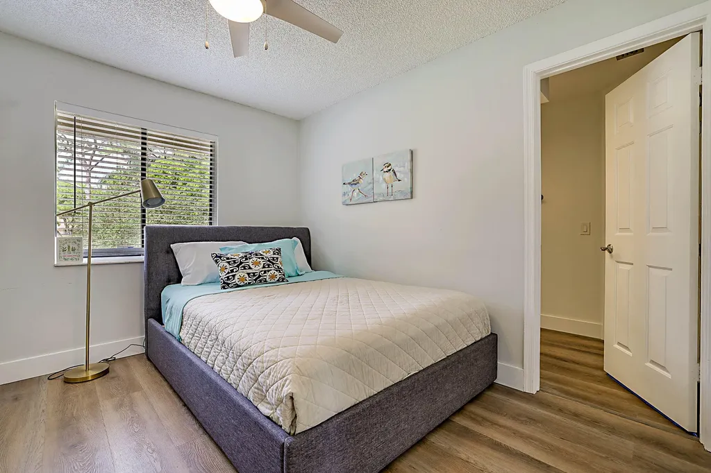 5590 Coach House Circle Boca Raton FL 33486