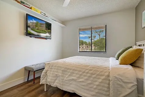 5590 Coach House Circle Boca Raton FL 33486