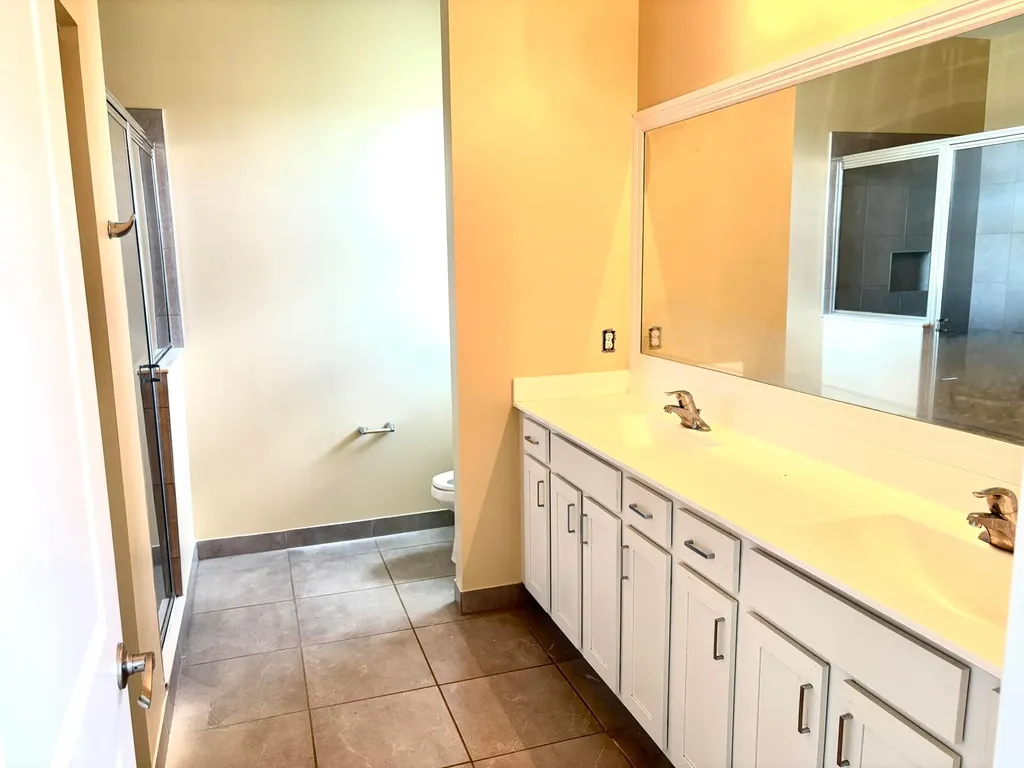 7962 NW Greenbank Circle Port St Lucie FL 34987
